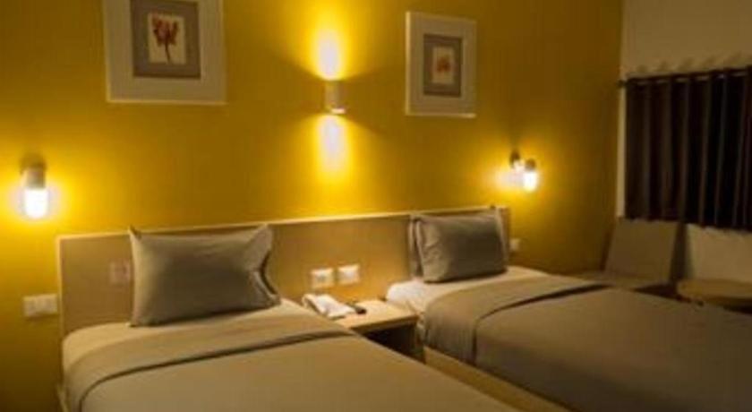 Hotel Tibera Taman Cibeunying 반둥 외부 사진