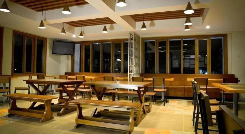 Hotel Tibera Taman Cibeunying 반둥 외부 사진