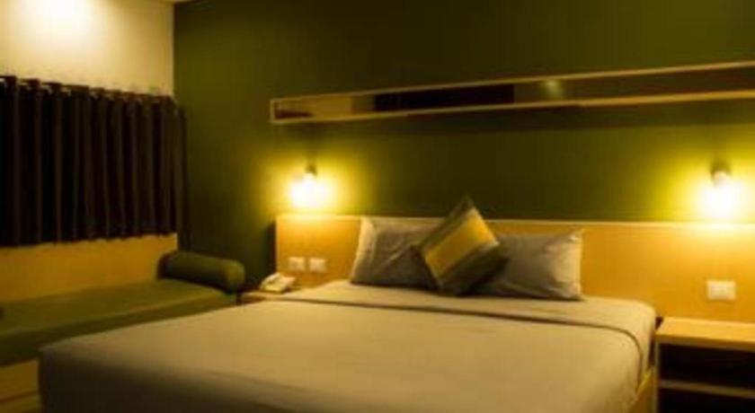 Hotel Tibera Taman Cibeunying 반둥 외부 사진